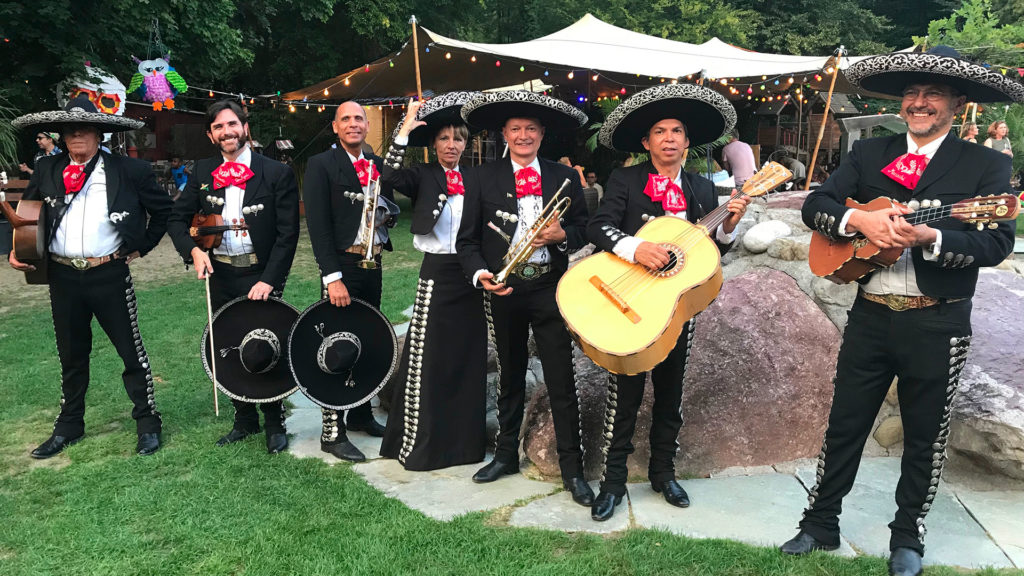 Mariachi Quetzal